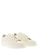 Saint Sneakers Golf Elfenbein Turnschuhe