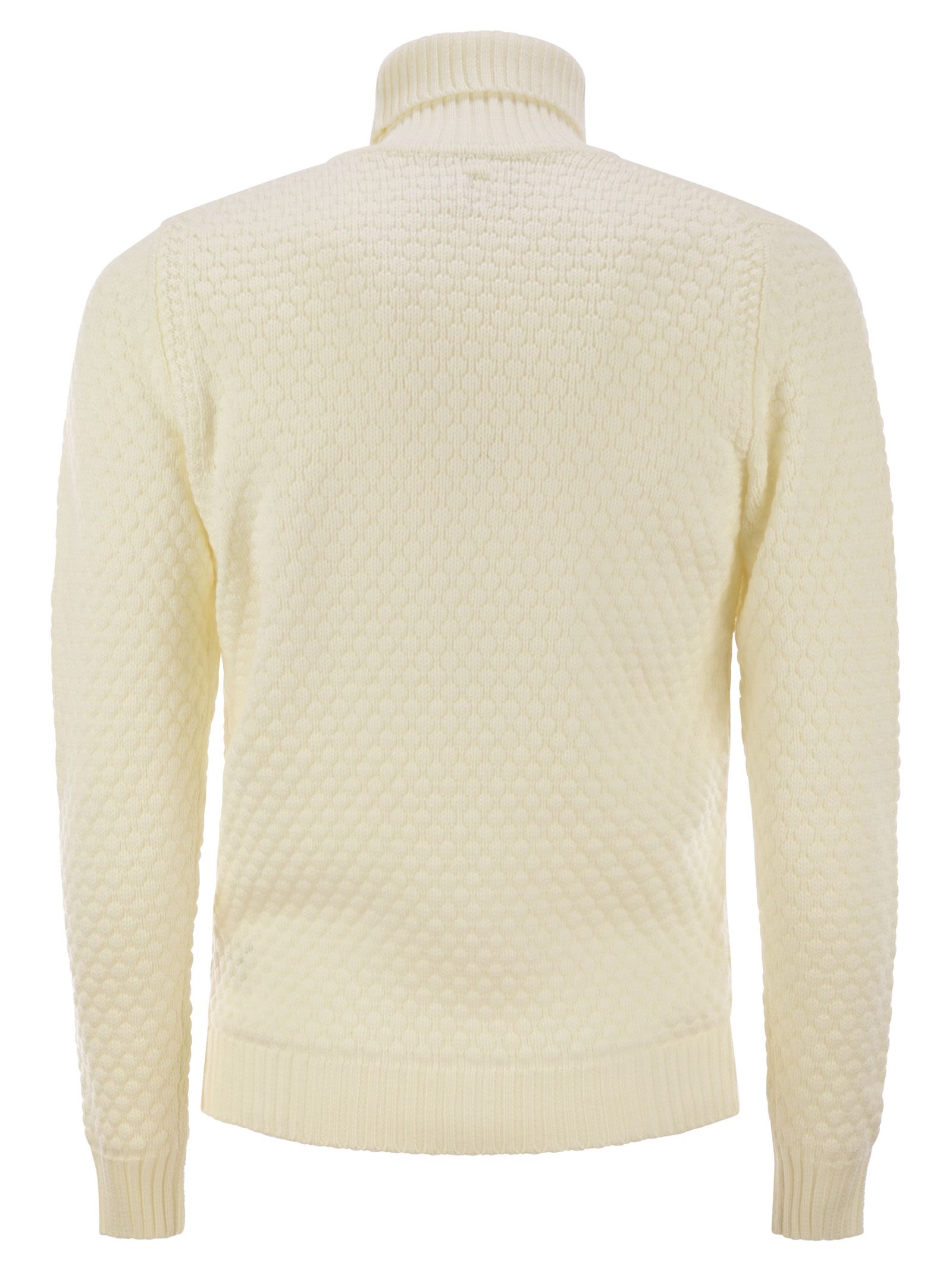 Rakki' Honeycomb Stitch Turtleneck White