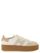 Hogan H698 Coole leren en suède sneakers met dikke zolen
