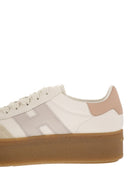 Hogan H698 Coole leren en suède sneakers met dikke zolen