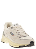 Autry Hyperway Sneakers