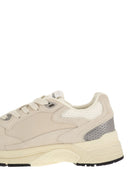 Autry Hyperway Sneakers