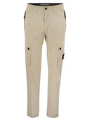 Pantalones de carga de Stone Island Slim Fit
