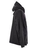Jacket à capuche, respirante et imperméable de Stone Island