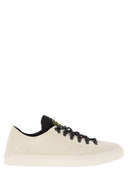 Stone Island Laced Trainer With Logo