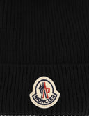 قبعة الصوفية moncler