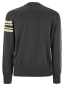자수 모노그램을 가진 Moncler Wool 점퍼