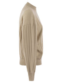 Brunello Cucinelli Cashmere v Neck Sweater med halskæde