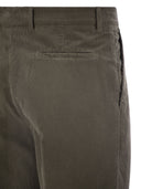 Brunello Cucinelli Freizeit -Fit -Hosen im Kleidungsstück gefärbt Baumwollcord mit Darts