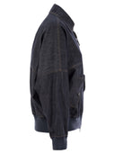 Brunello Cucinelli牛仔布效应Twill Bomber夹克，带有闪亮的拉链