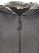 قميص من النوع الثقيل من الحرير والقطن من برونيلو كوتشينيللي مع المجوهرات