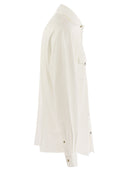 Brunello Cucinelli Leisure Fit Camiseta con pernos de prensa, charreteras y bolsillos