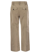 Brunello Cucinelli Chino Crop Trousers In Cotton And Linen Cover Up With Moniline