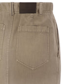 Brunello Cucinelli Chino裙子，穿着衣服染成棉和亚麻盖