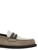 Brunello Cucinelli Suede Moccasin med dyrbar klämma