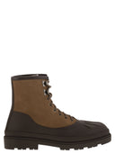 Brunello Cucinelli Duck靴子穿着绒面革和橡胶小牛皮