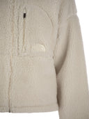 Il vello a zip completo della faccia nordica