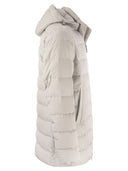 Herno mittelschwere Jacke mit Kapuze