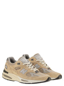 New Balance 991V2 sneakers