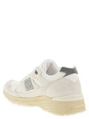 New Balance 991v2 Sneakers