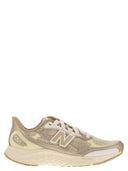 New Balance Arishi Arishi跑步鞋