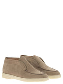 Stivale deserto di Santoni in Nubuck
