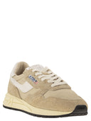 AUTRY Reelwind Suede i techniczny trener tekstylny