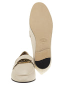 TOD 's Holgazanería de cuero con accesorio