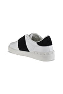 Valentino Garavani Rockstud 11 Untitled Sneakers