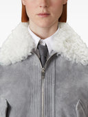 Thom Browne – Kurz geschnittene Fliegerjacke mit Lammfellkragen aus Wildleder