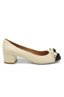 Salvatore Ferragamo Eva Leathe Pumps