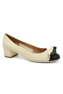 Salvatore Ferragamo Eva Leathe Pumps