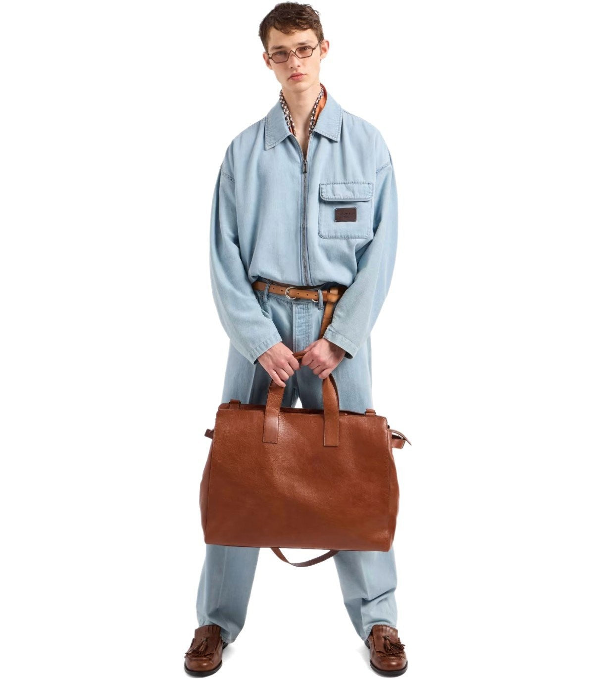 Emporio Armani J74 الجينز الأزرق الفاتح