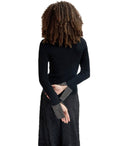 Essentiel Antwerp Gomi بلوزة سوداء