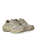 Sneaker grigia con drago di cenere