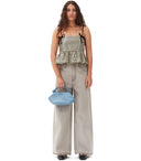 جاني لامعة تحقق الأعلى