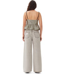 جاني لامعة تحقق الأعلى