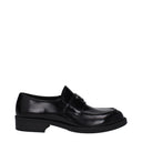 Prada Hombres Mocasines de cuero negros