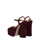 Zamszowe sandały damskie Stuart Weitzman Skyhi Czerwone/Cabernet