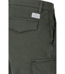 Pantalones cortos de bermudas de carga verde de Manuel Ritz
