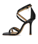 Michael Kors Celia Sandalia de tacón negro con tiras