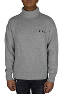 Av hvit turtleneck -genser