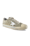 Golden Goose Deluxe Brand gegen Star Sneakers