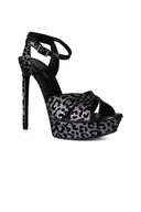 Sandały hołdu Saint Laurent Bianca