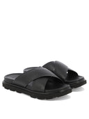 ugg "capitola"サンダル