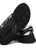 Asics "Gel Terrain" Sneakers