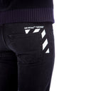 Off bianco al largo di jeans in denim di cotone bianco