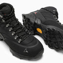 Bota de encaje negro roa