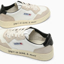 Autorente di medaglia auttry in pelle bianca/nera e pelle scamosciata