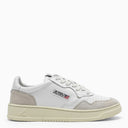 Medaglia in pelle bianca auttrica sneaker top bassa
